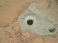 NASA’nın Curiosity Robotu Mars’ta Sondaja Başladı